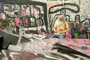 Max Weinberg in seinem Atelier